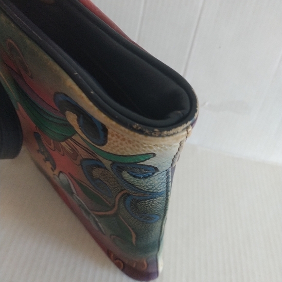 Anuschka Hand Painted Songbird Leather Crossbody Bag - Picture 10 of 14